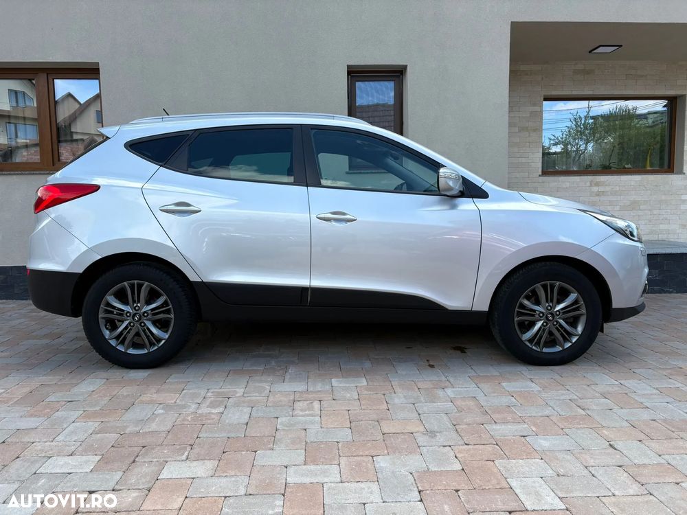 Hyundai ix35 2.0 CRDI 4WD Automatik Trend - 3