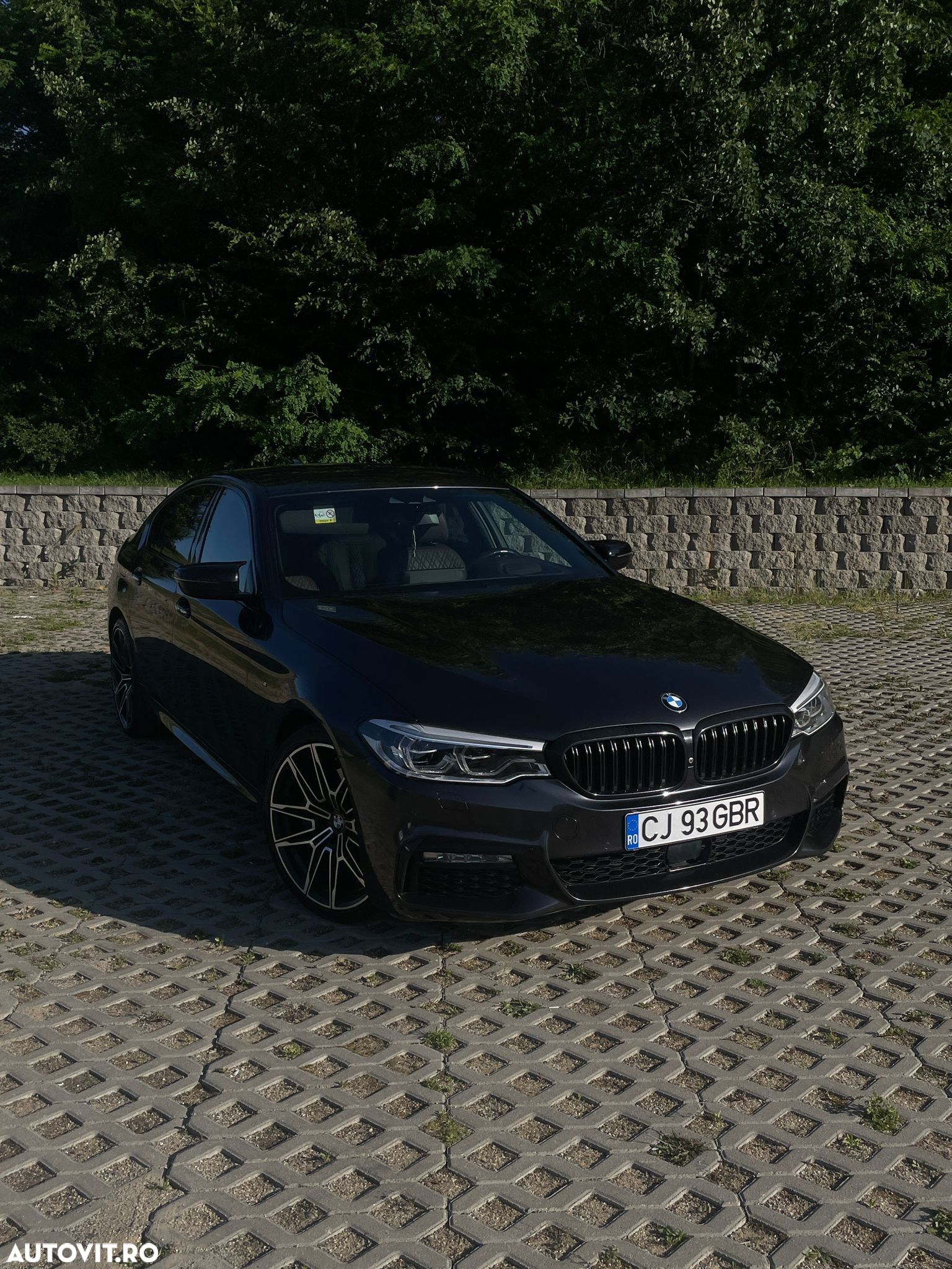 BMW Seria 5 530d xDrive AT - 1