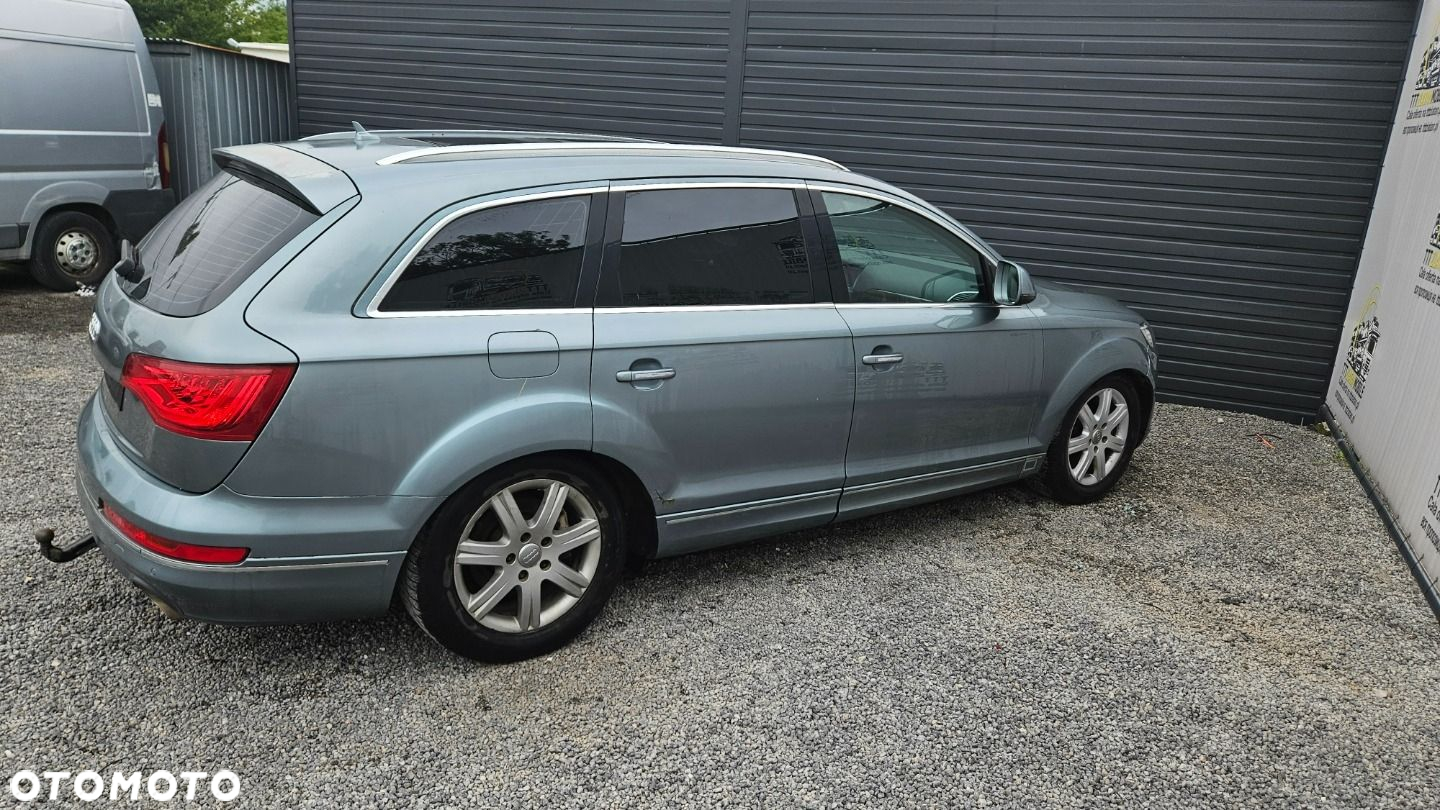 Audi Q7 - 24