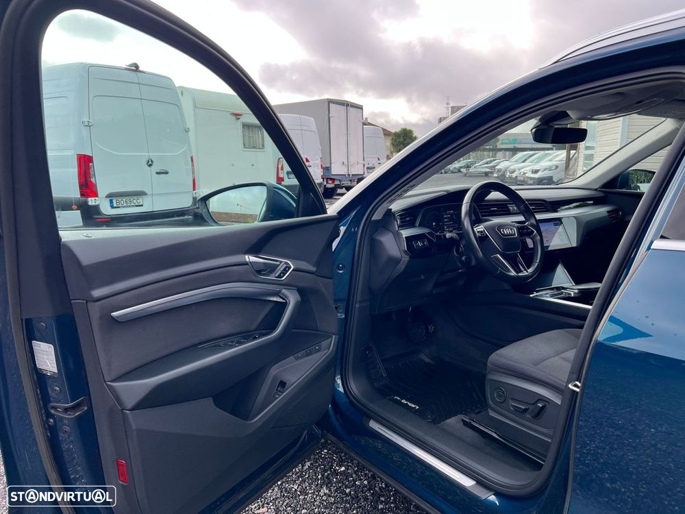 Audi e-tron 55 quattro - 14