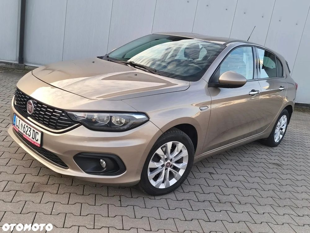 Fiat Tipo 1.4 T-Jet Lounge - 1