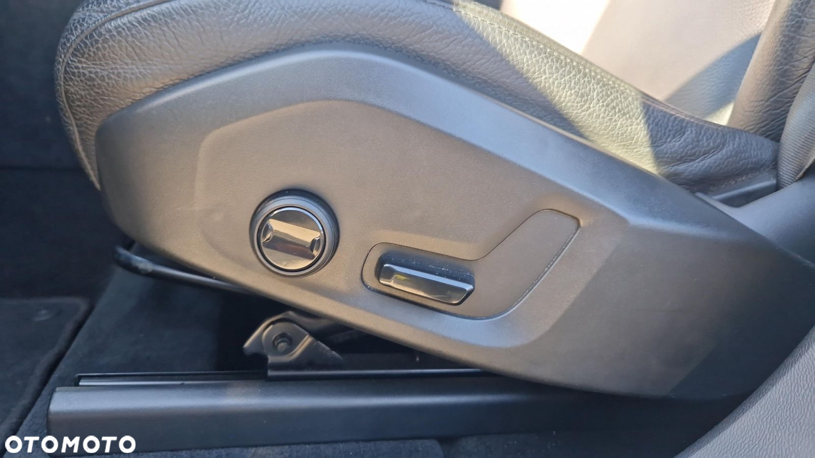 Volvo XC 60 - 20