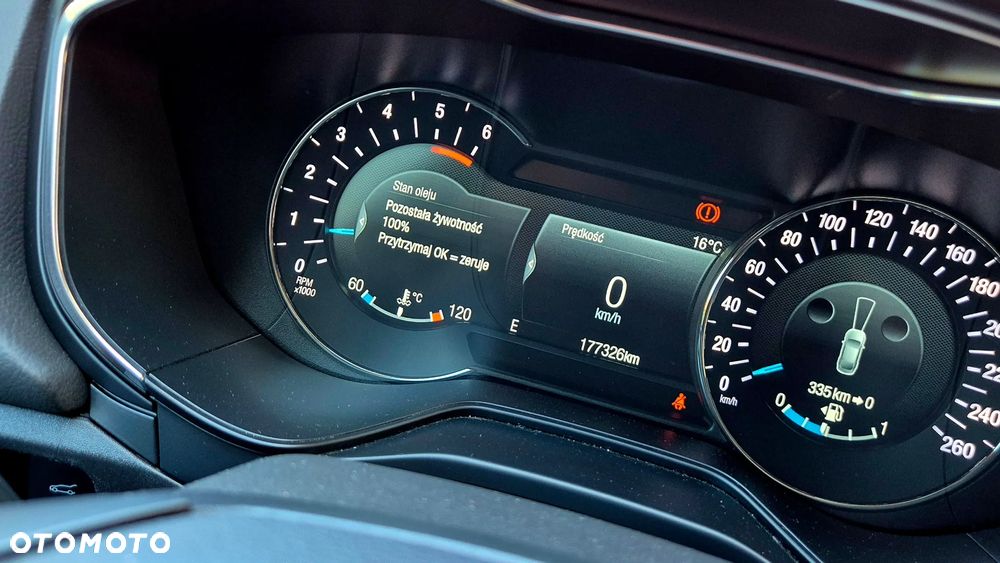 Ford Mondeo 2.0 EcoBlue Titanium - 39