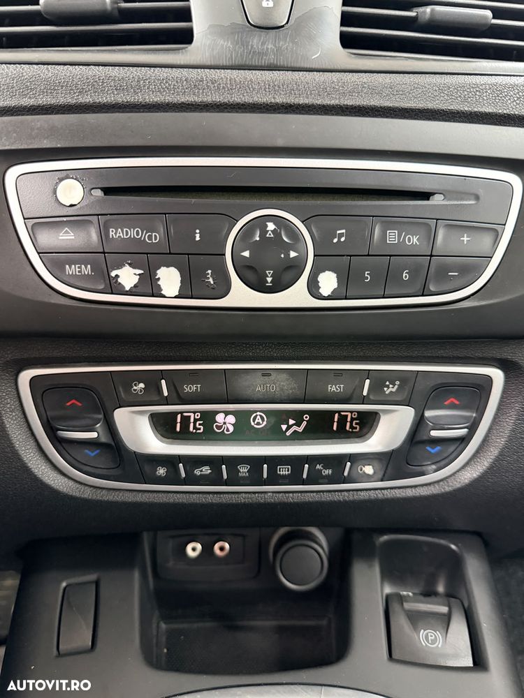 Renault Scenic 1.6 16V 110 Expression - 7
