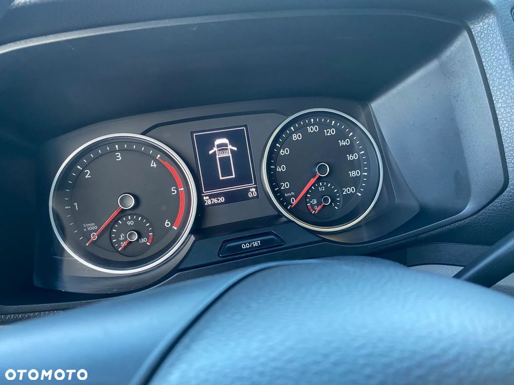 Volkswagen CRAFTER - 13
