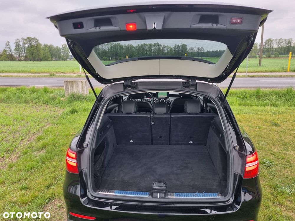 Mercedes-Benz GLC 250 d 4Matic 9G-TRONIC AMG Line - 13