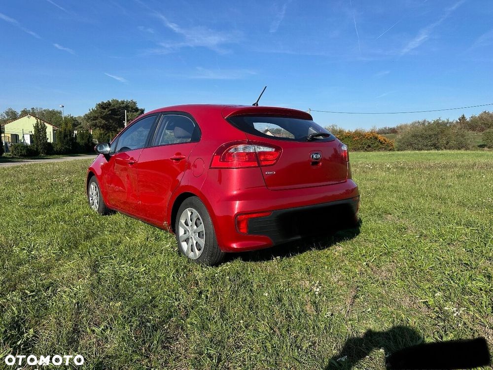 Kia Rio 2016 photo 4
