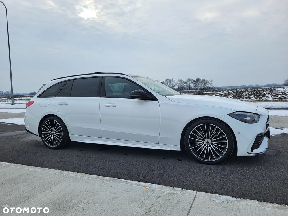 Mercedes-Benz Klasa C 220 d 4Matic 9G-TRONIC AMG Line - 4