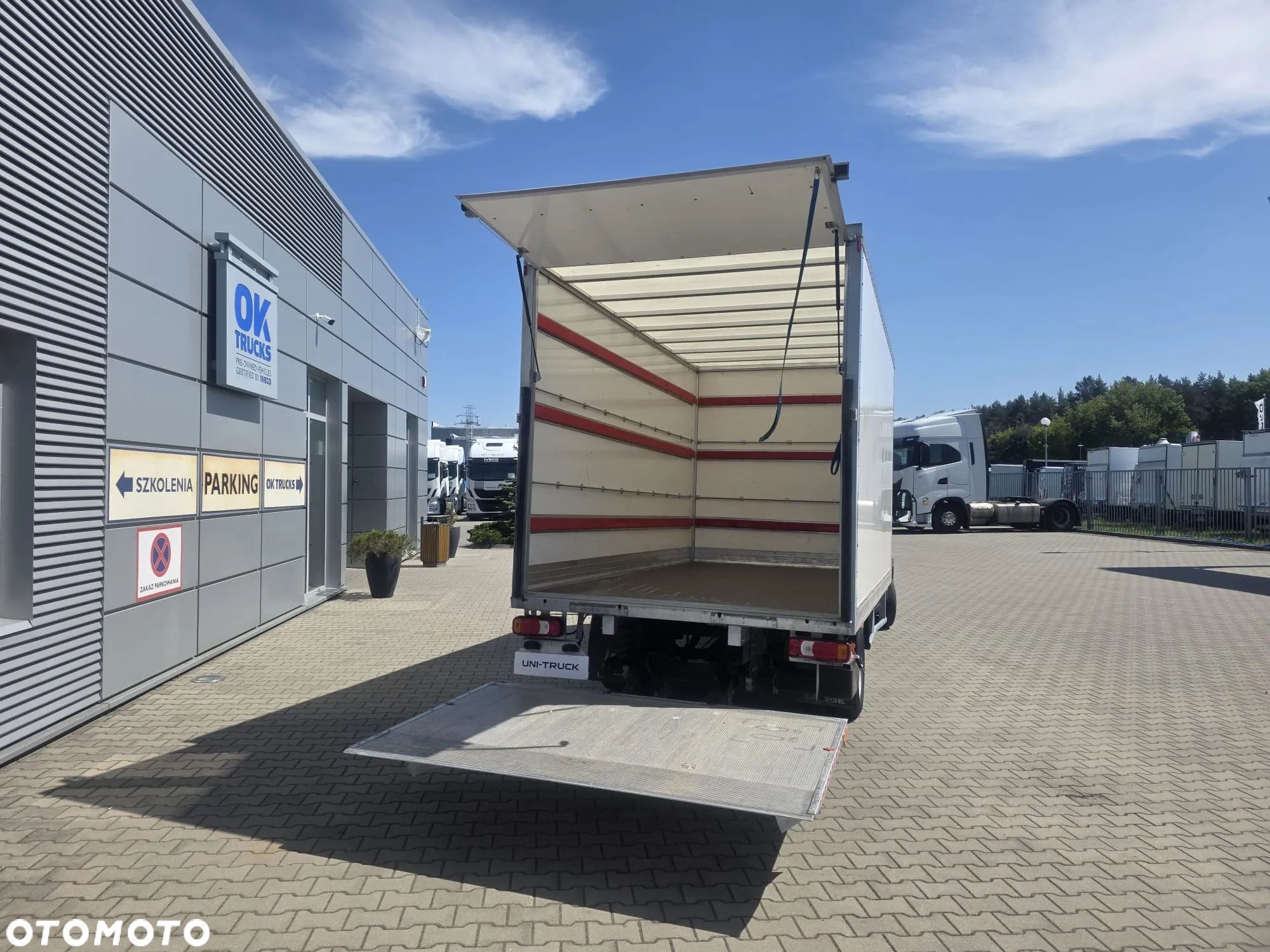 Iveco 35C16 Kontener z winda 8EP rok 2024 ! Jak Nowy Gwarancja do 03-2026 ! - 6