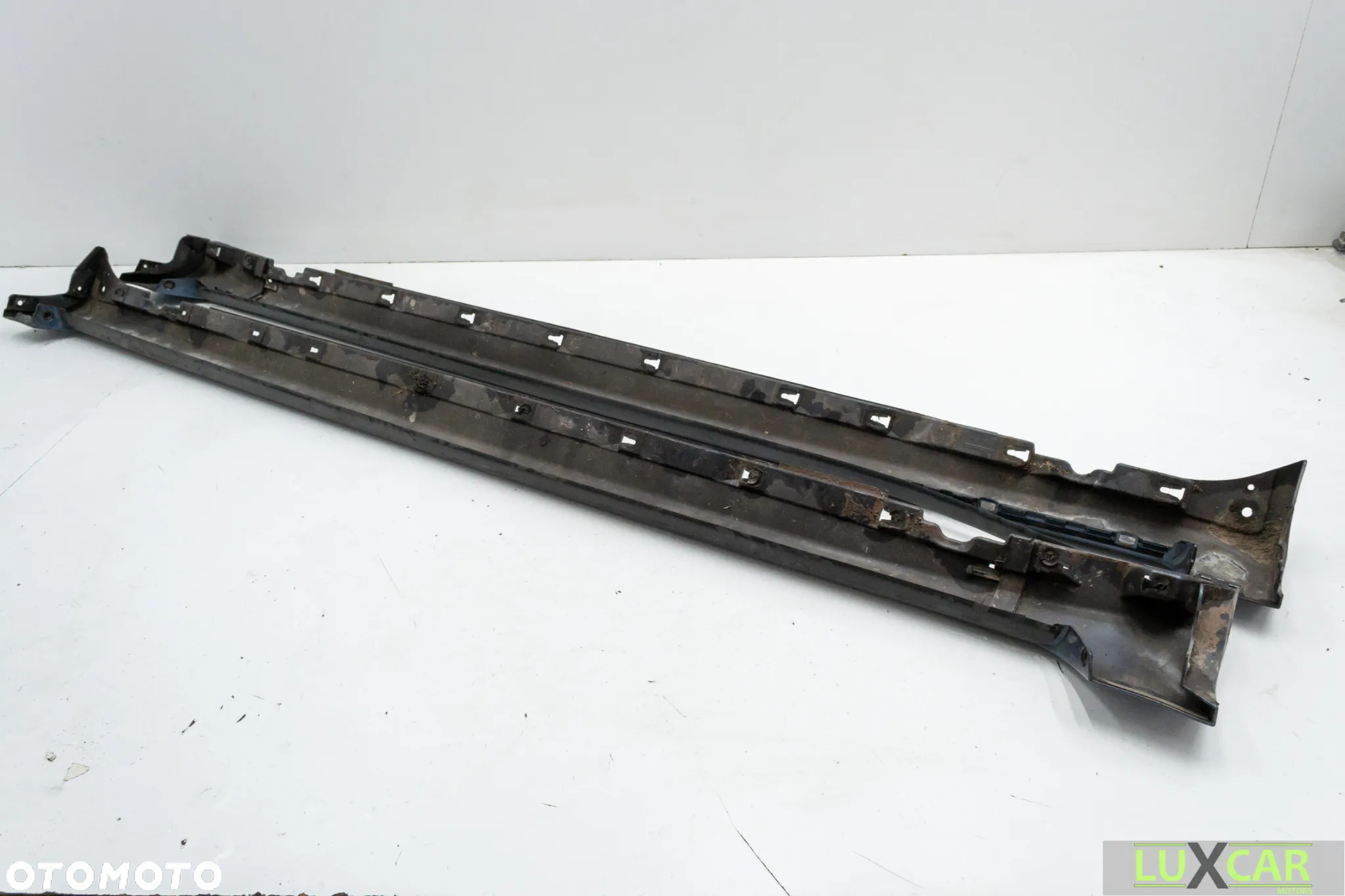 SEAT EXEO KOMBI LISTWA PROGOWA LEWA PRAWA KOLOR LW5S 3R0853859A 3R0853860A GORLICE - 9