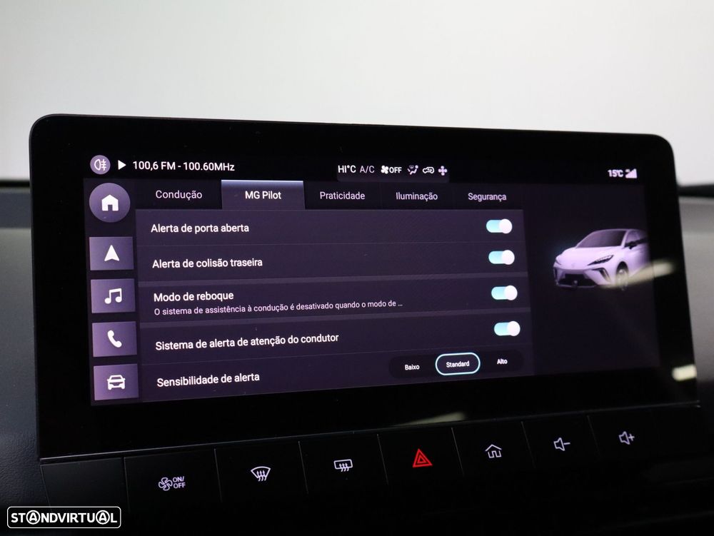 MG MG4 64 kWh Luxury - 13