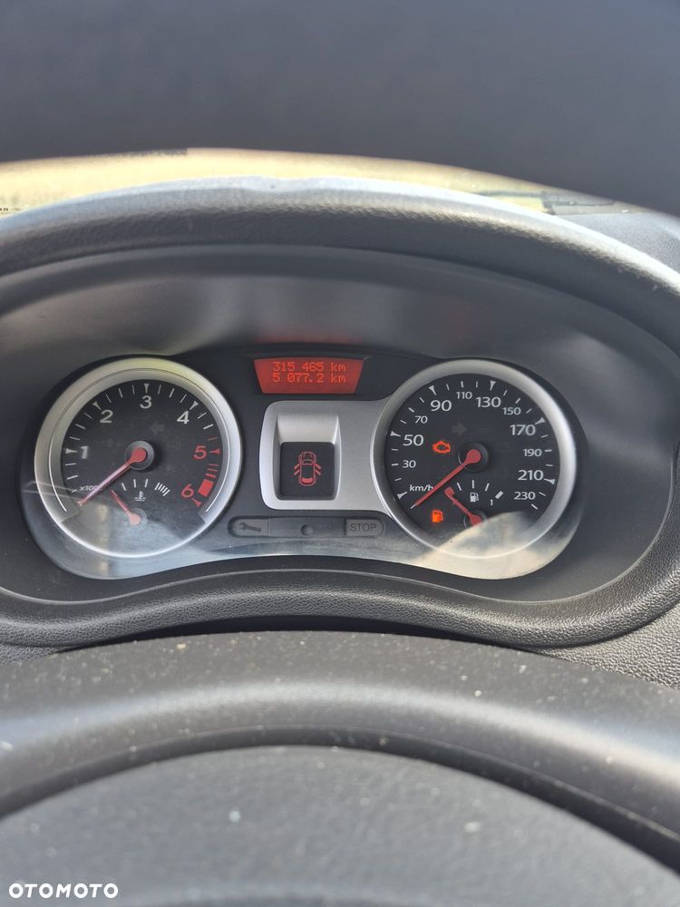 Renault Clio 1.5 dCi Authentique - 13