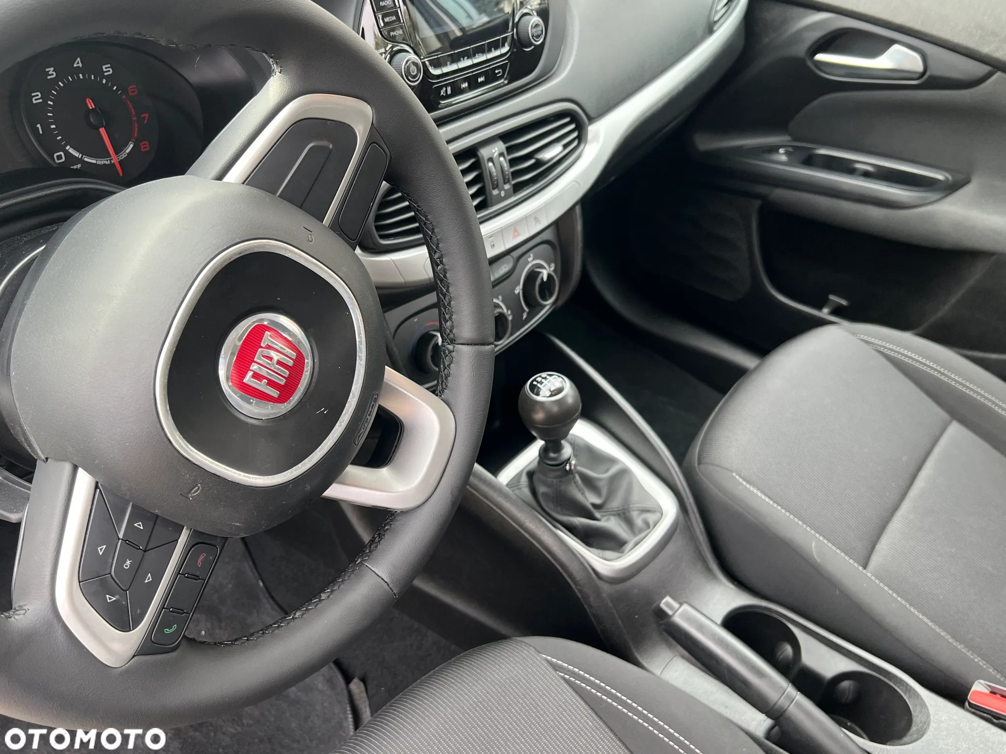Fiat Tipo 1.4 16v Easy - 26