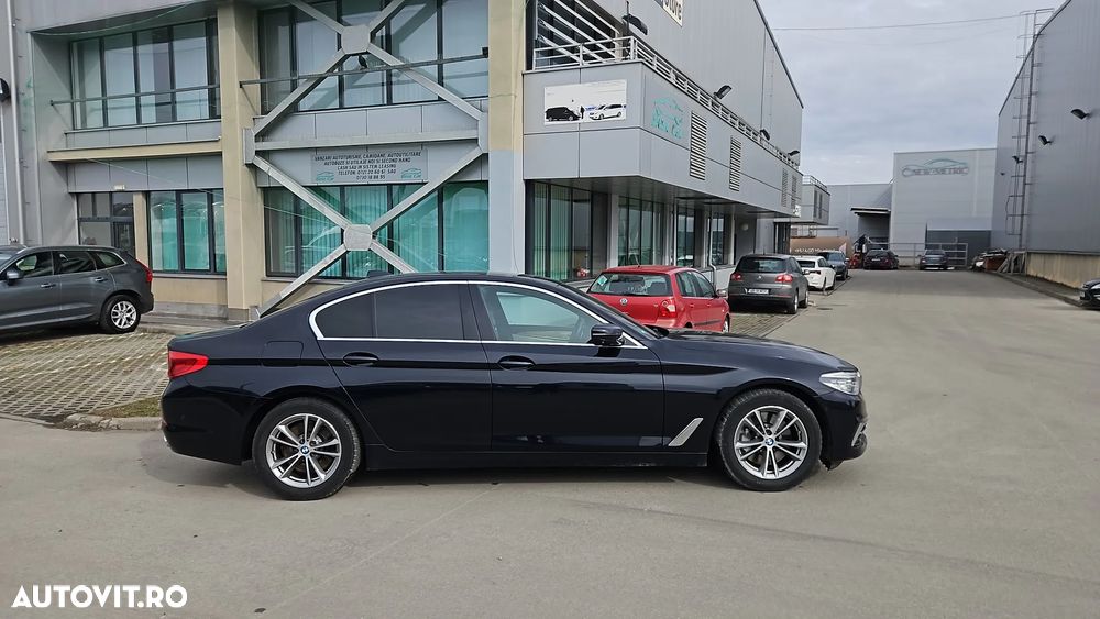 BMW Seria 5 530d xDrive AT - 5