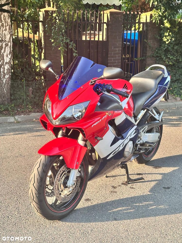 Honda CBR
