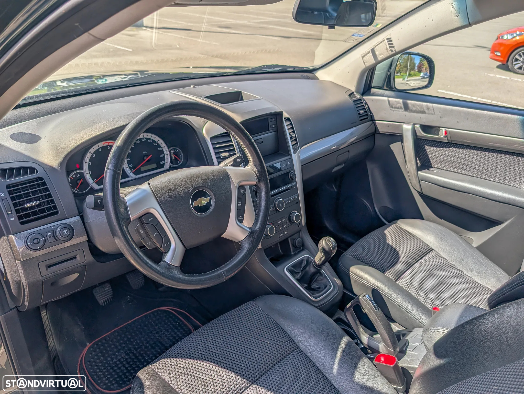 Chevrolet Captiva 2.0 VCDi Seven 7L - 14