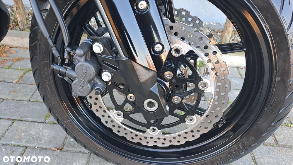 Kawasaki Versys 650 - 10