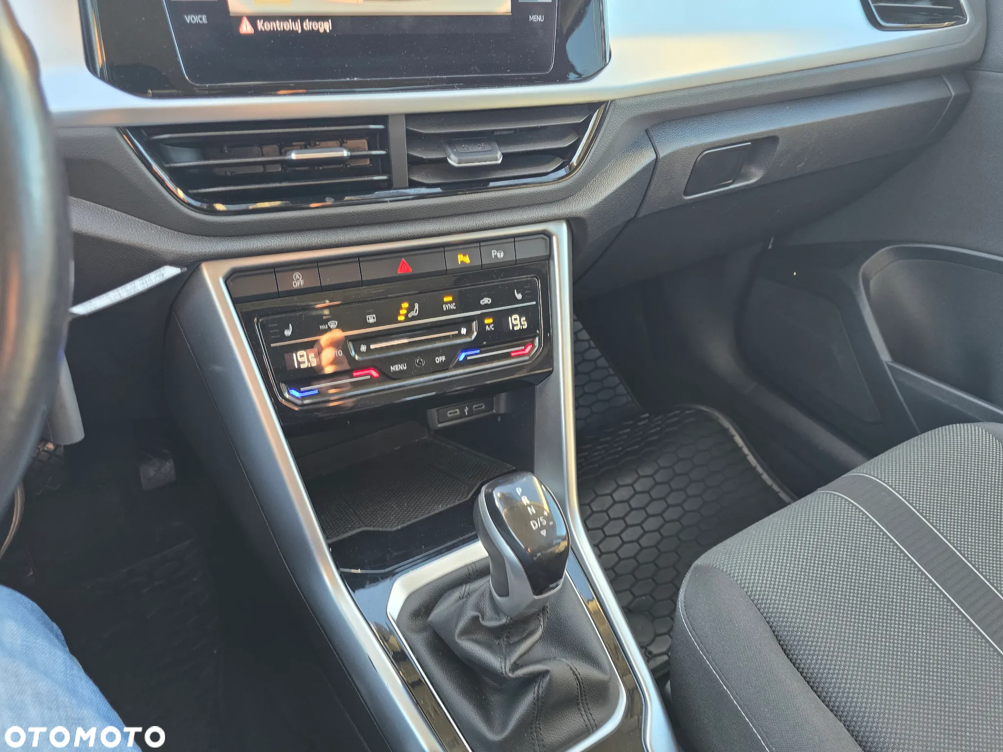 Volkswagen T-Roc 1.5 TSI Life Plus DSG - 30
