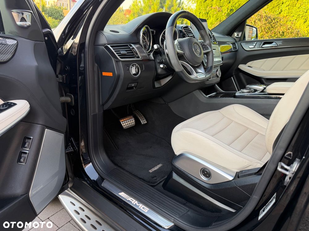 Mercedes-Benz GLS AMG 63 4-Matic - 17