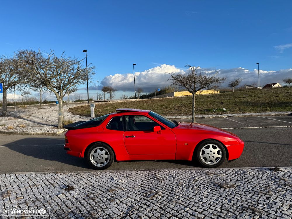 Porsche 944 Turbo S - 5