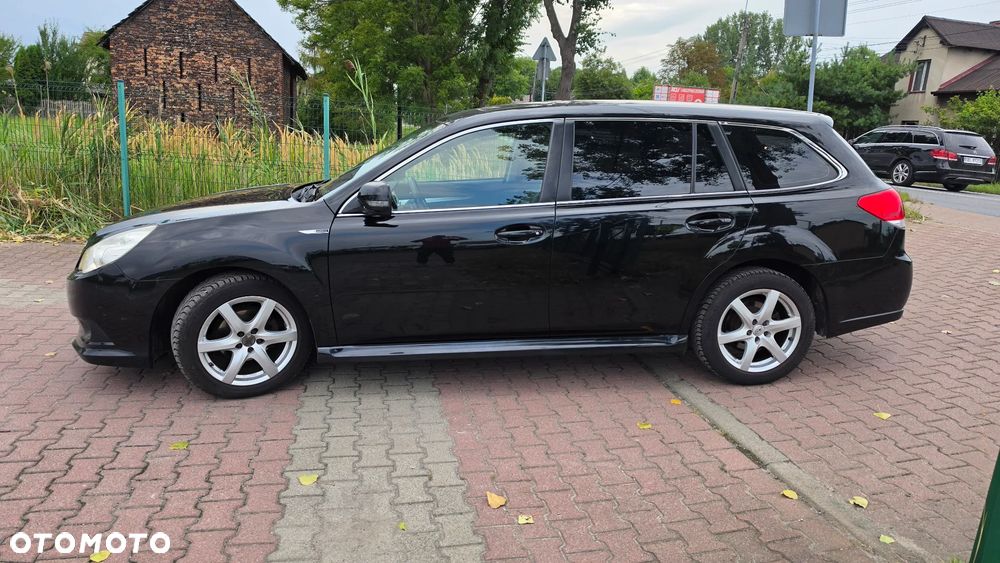 Subaru Legacy - 27