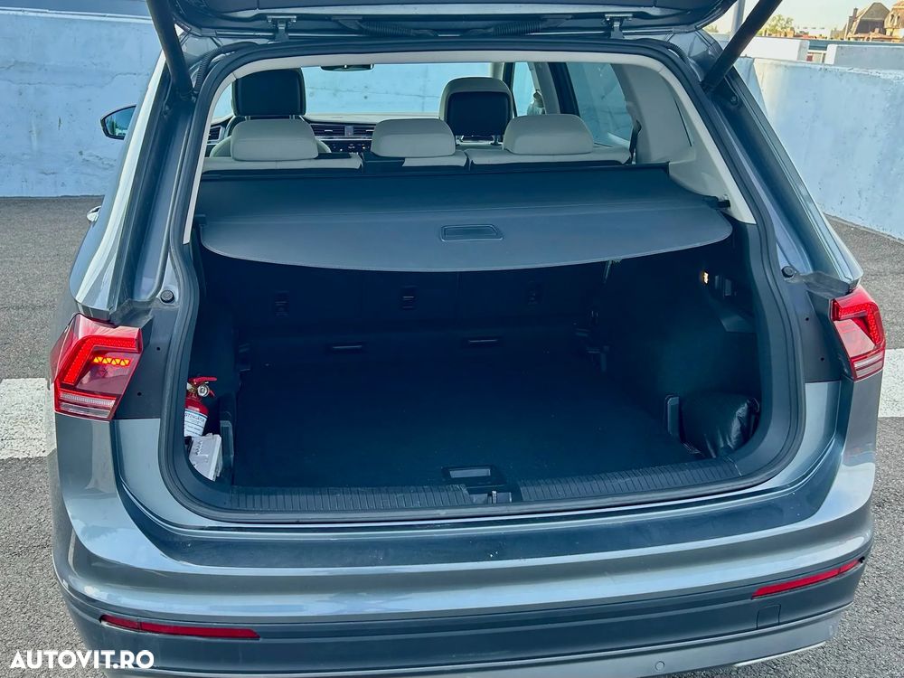Volkswagen Tiguan 2.0 TDI 4Mot DSG Comfortline - 8