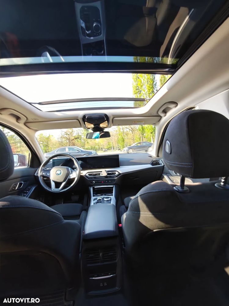 BMW Seria 3 320e Aut. Advantage - 2