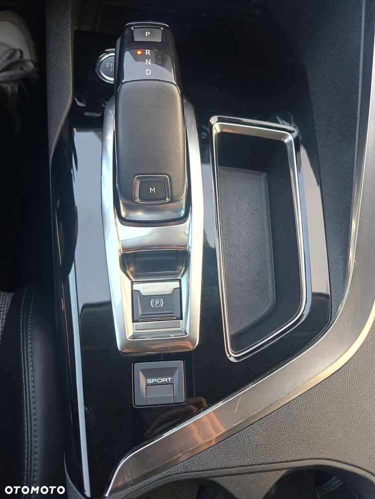 Peugeot 3008 THP 165 EAT6 Stop & Start Allure - 38