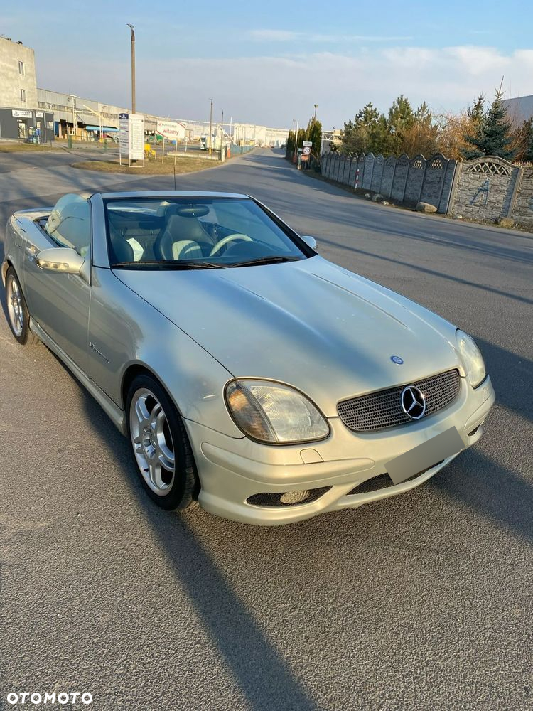 Mercedes-Benz SLK - 16