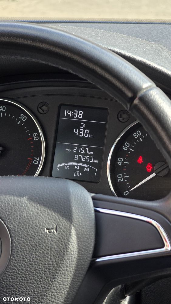 Skoda RAPID - 6