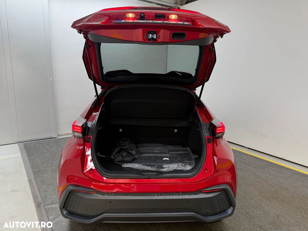 Toyota C-HR 2.0 HEV 197 CP 4x2 CVT Dynamic - 8