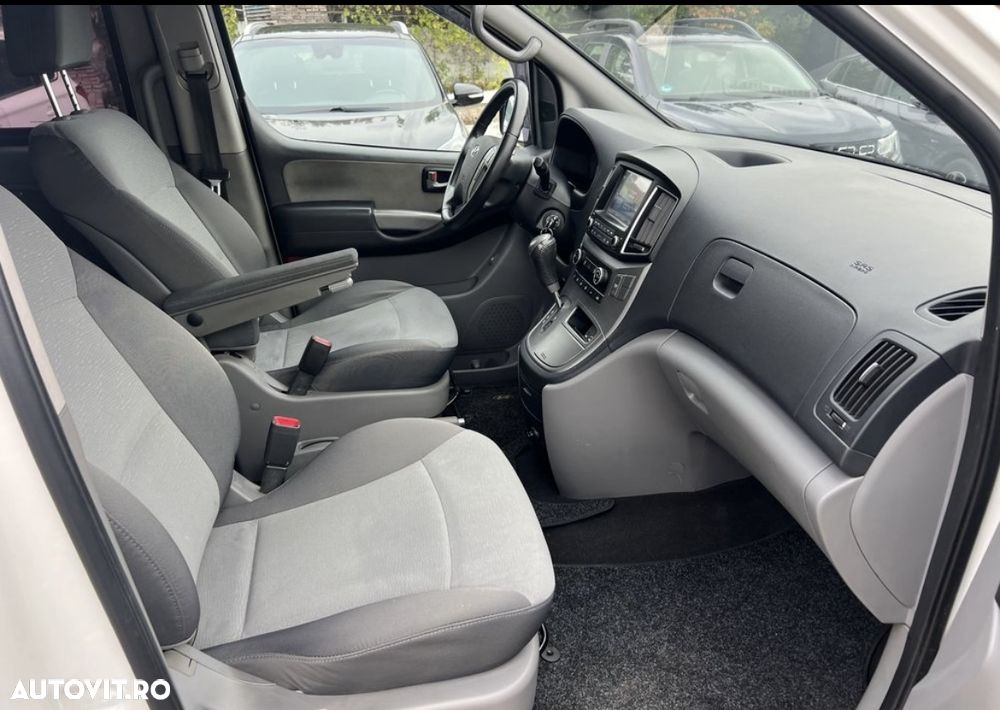 Hyundai H-1 2.5 CRDi Travel Comfort - 9