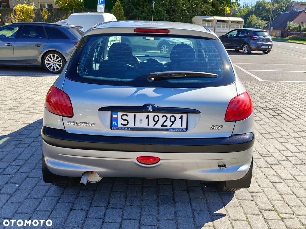 Peugeot 206 1.4 XR Presence - 14