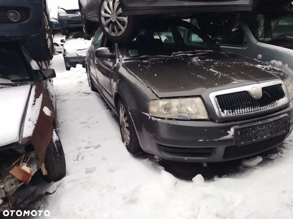 SKODA SUPERB  01-06 1.9 TDI   ZDERZAK PRZÓD PRZEDNI    9152 - 2
