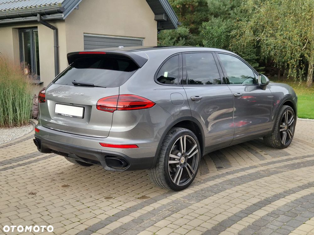 Porsche Cayenne Standard - 7
