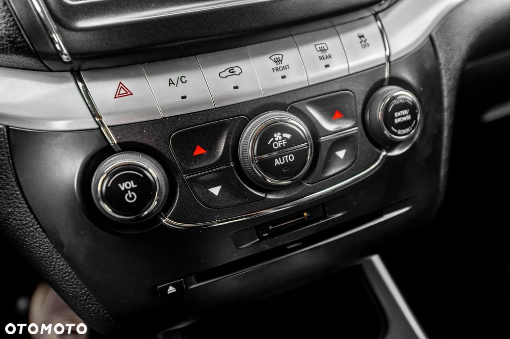 Fiat Freemont 2.0 Multijet 16V DPF Automatik Allrad Black Code - 38