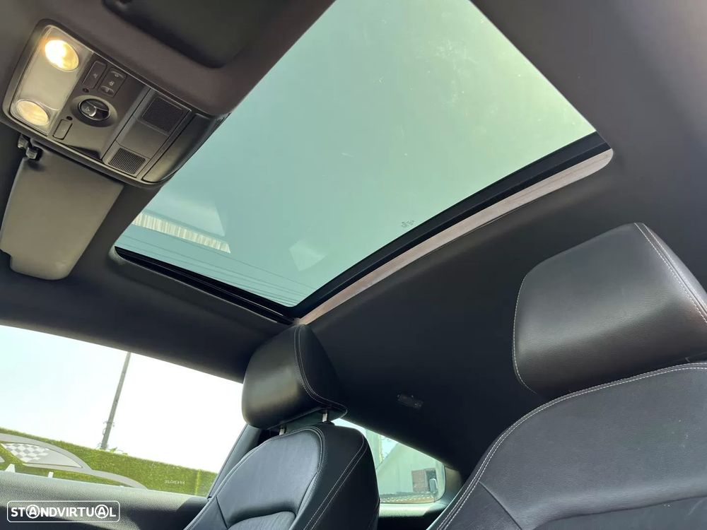 VW Scirocco 2.0 TDI Sport DSG - 15