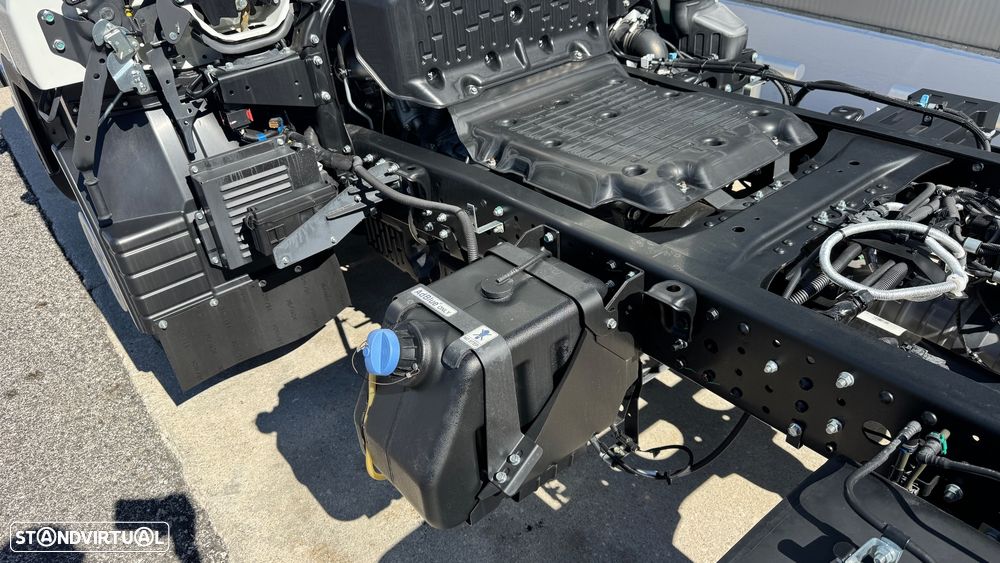 Mitsubishi Canter 3C13 Chassis-cabine - 20