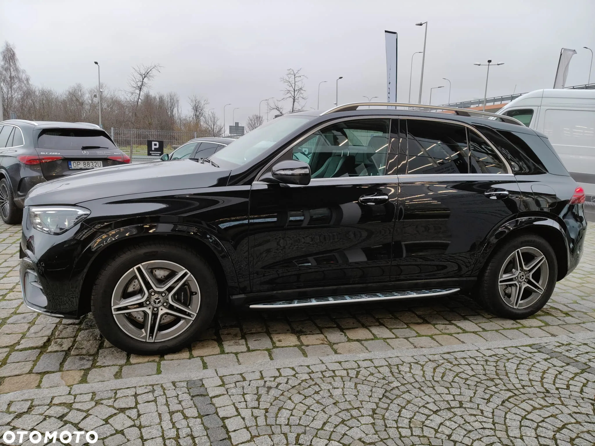 Mercedes-Benz GLE 350 de PHEV 4-Matic AMG Line - 8