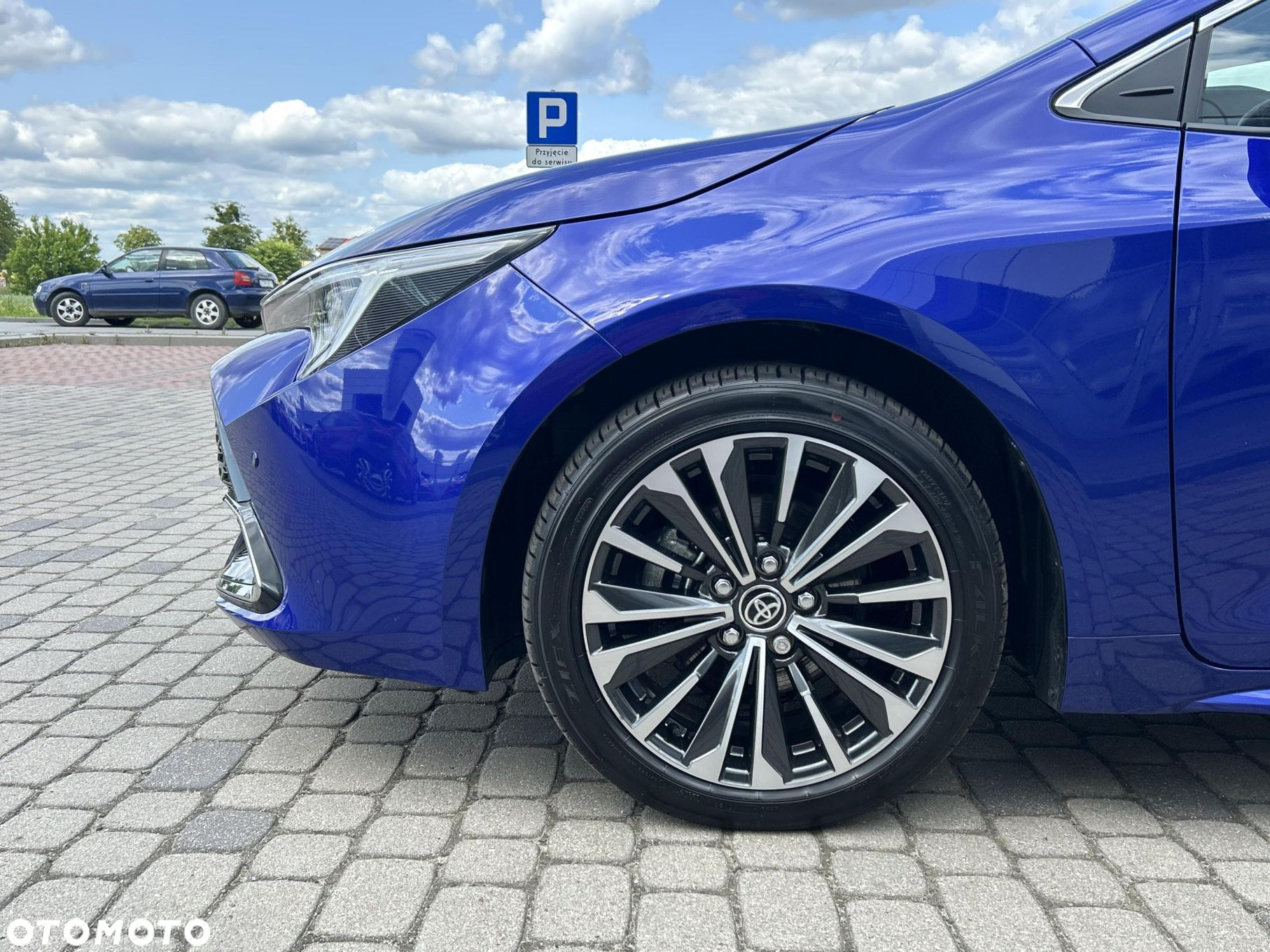 Toyota Corolla - 10