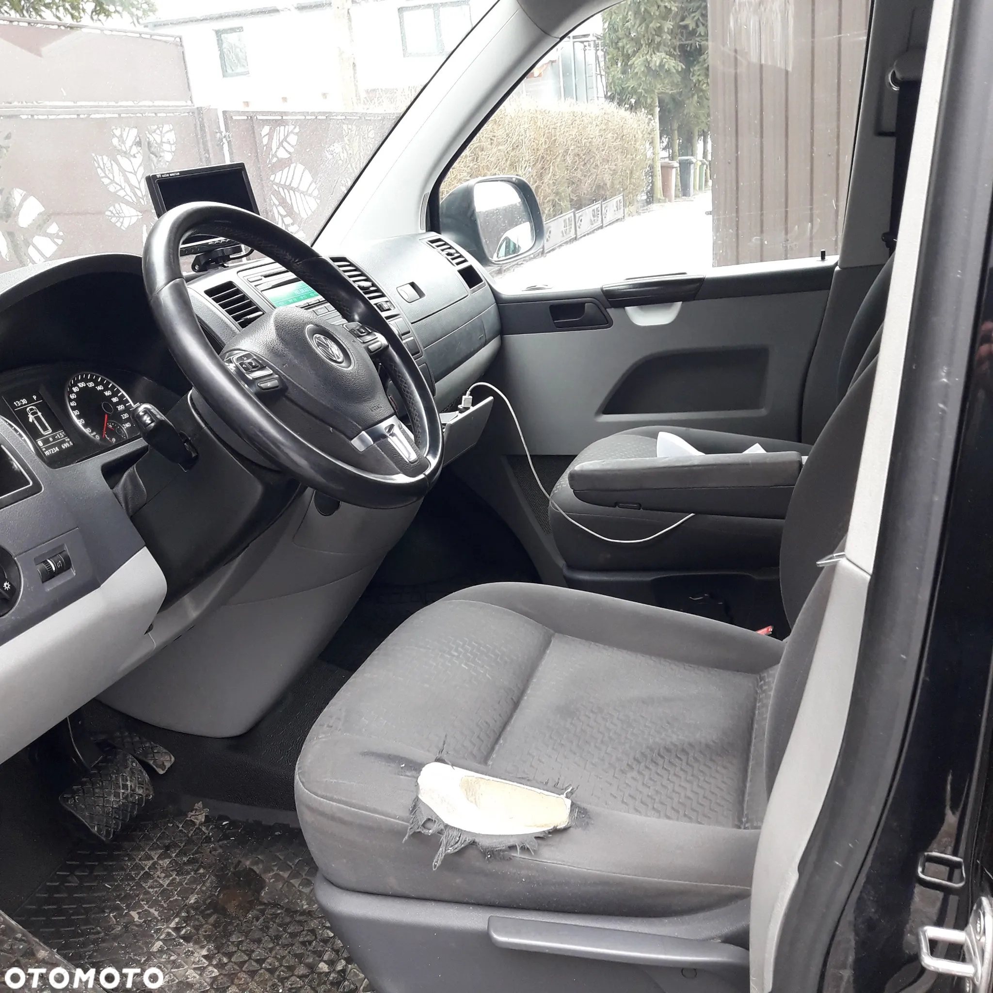 Volkswagen TRANSPORTER T5 - 11