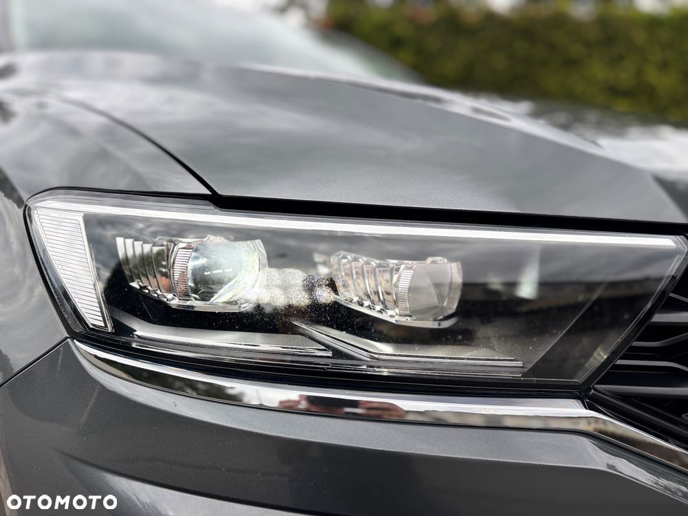 Volkswagen T-Roc 2.0 TDI SCR DPF Premium DSG - 26