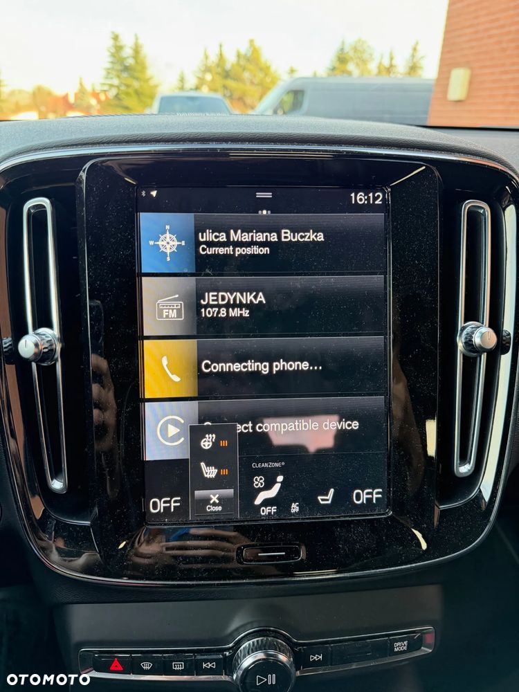 Volvo XC 40 B4 B AWD R-Design - 14