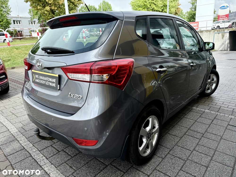 Hyundai ix20 1.4 BlueDrive Classic + - 4