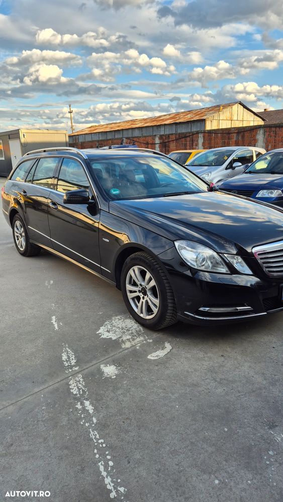 Mercedes-Benz E - 1