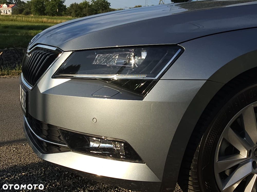 Skoda Superb 1.5 TSI ACT Ambition - 5