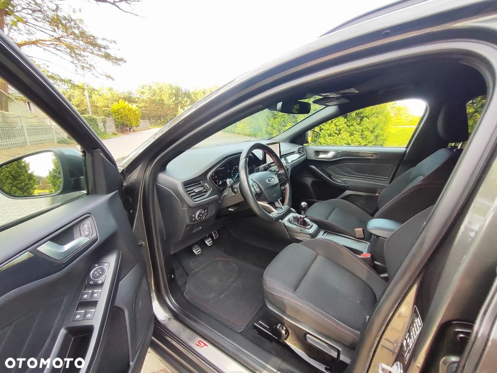 Ford Focus 1.5 EcoBoost ST-Line Black ASS - 9