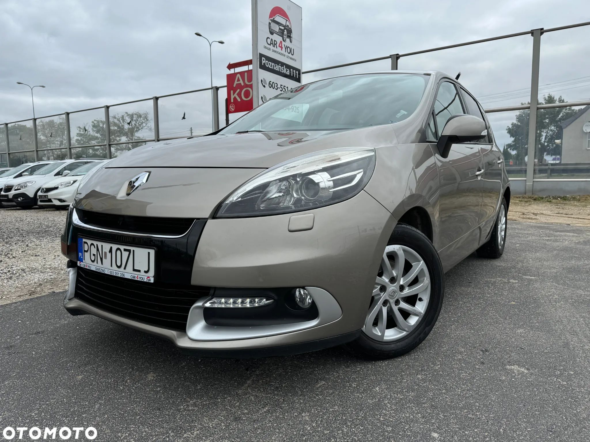 Renault Scenic 1.5 dCi Dynamique EDC - 1