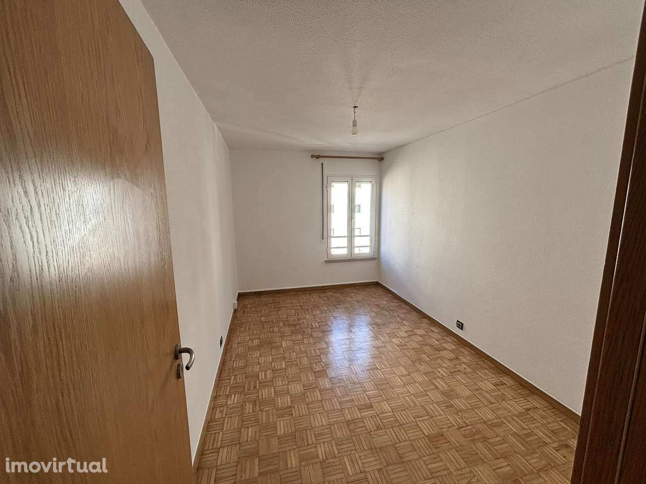 T3 renovado, em zona tranquila com excelente localização – Telheiras - Grande imagem: 5/18