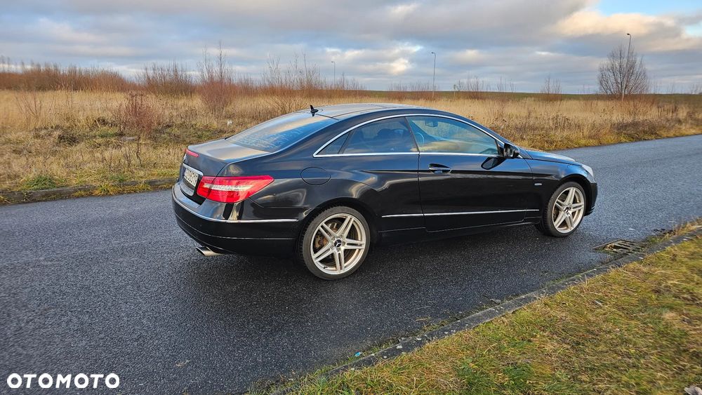 Mercedes-Benz Klasa E - 7